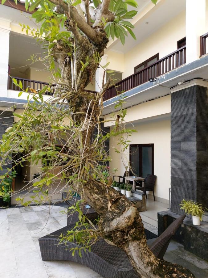 Radha Bali Hotel Kuta  Exterior photo