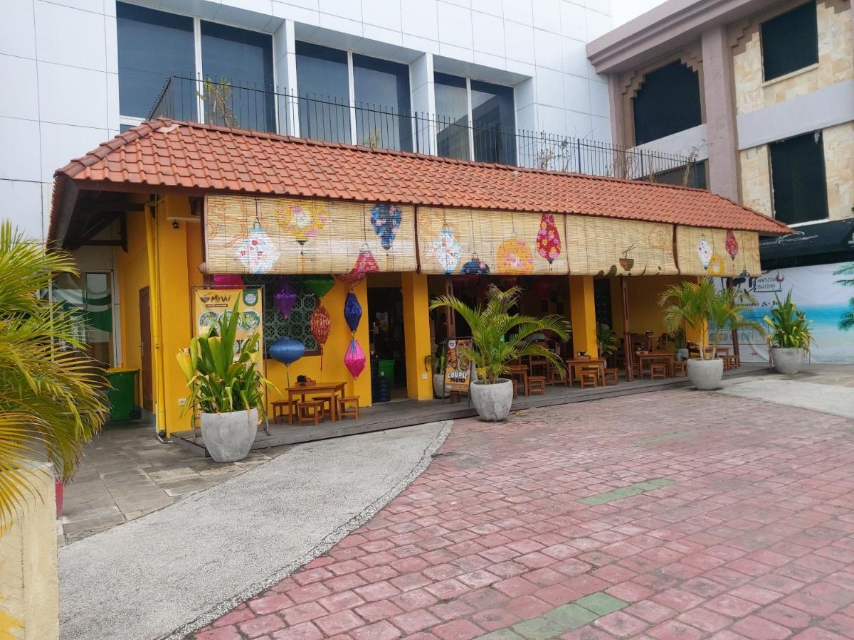 Radha Bali Hotel Kuta  Exterior photo